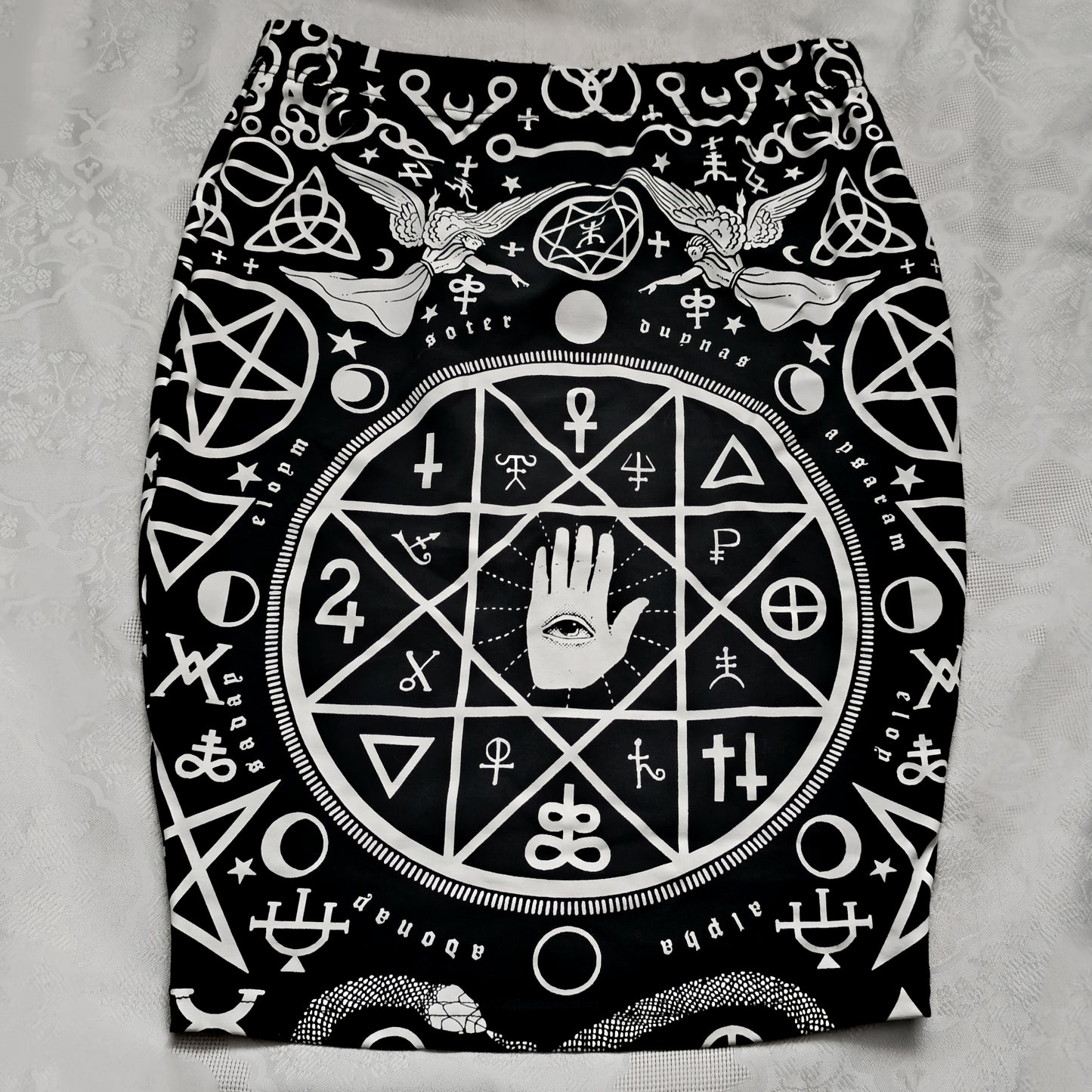 Black and White set <3