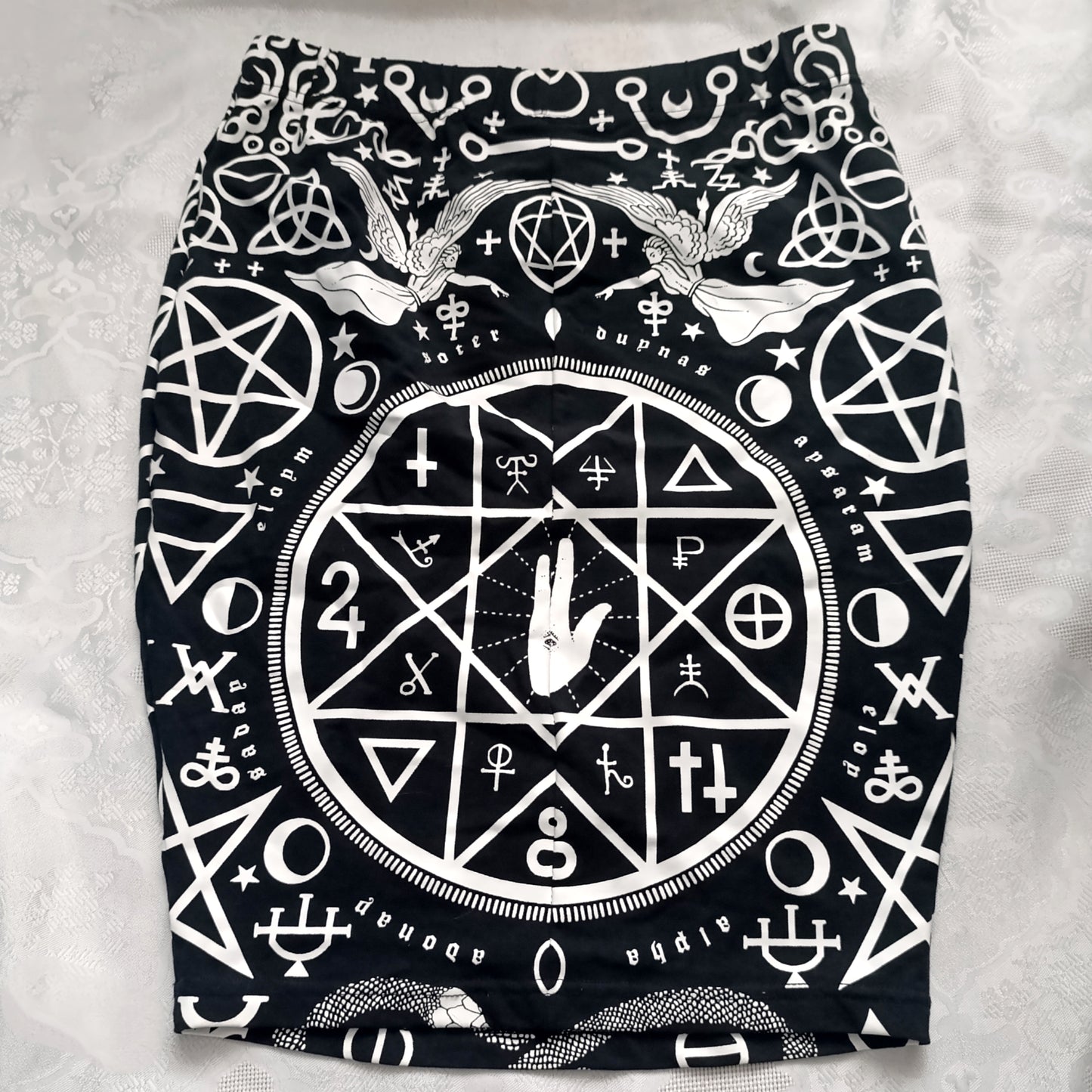 Black and White set <3