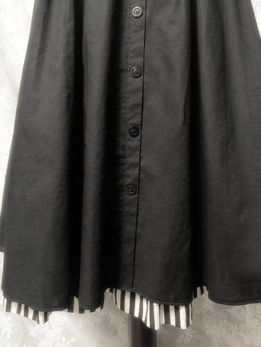 Vintage Buttoned Skirt 𓆩♱𓆪