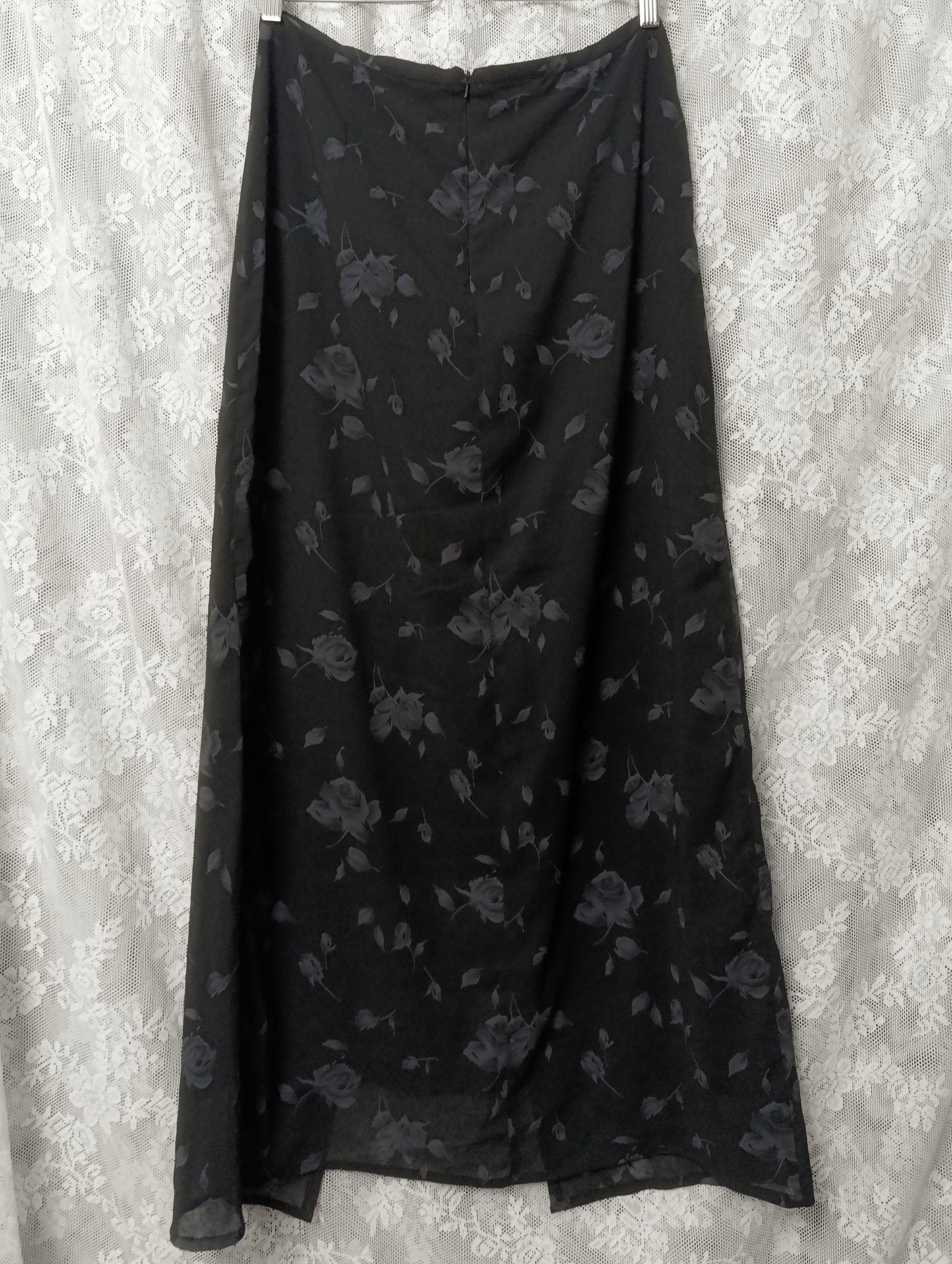 Vintage Rose Maxi Skirt ༒︎