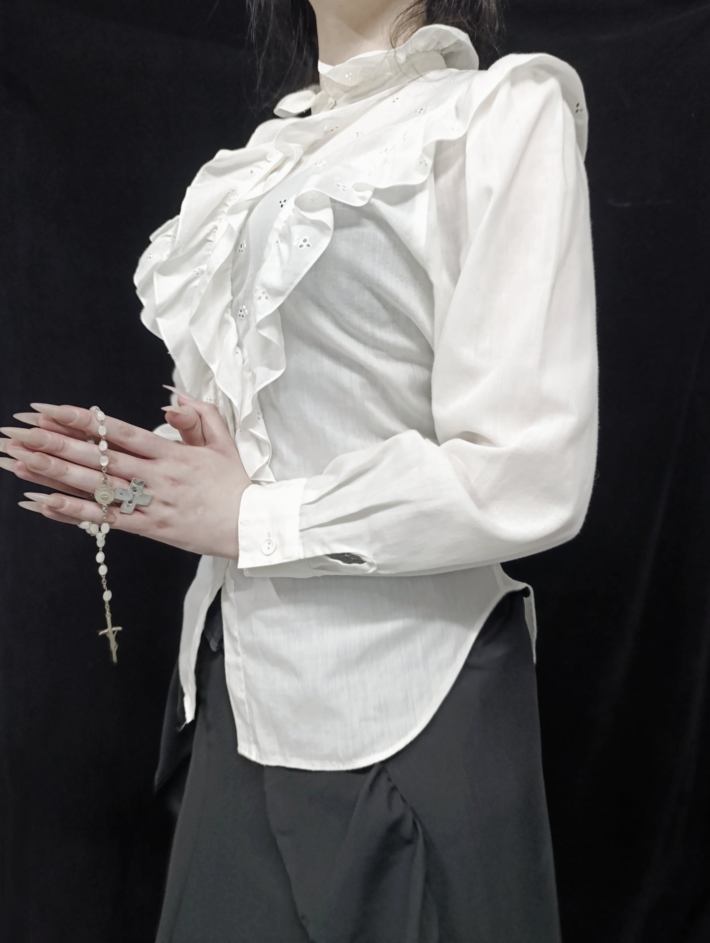 Vintage Cotton Ruffle Blouse 𝄞