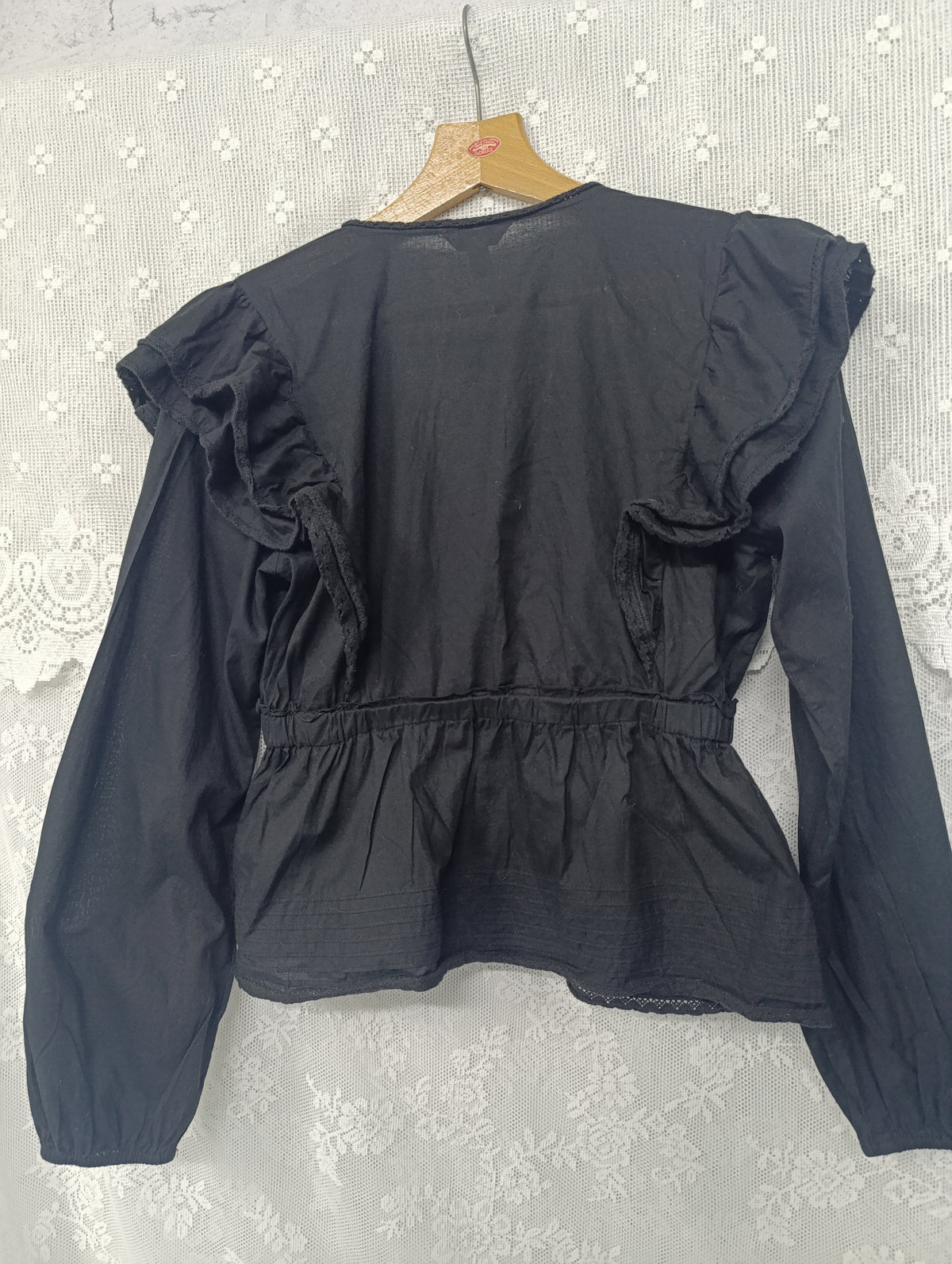 Cotton Ruffle Shoulder Blouse -♡´-