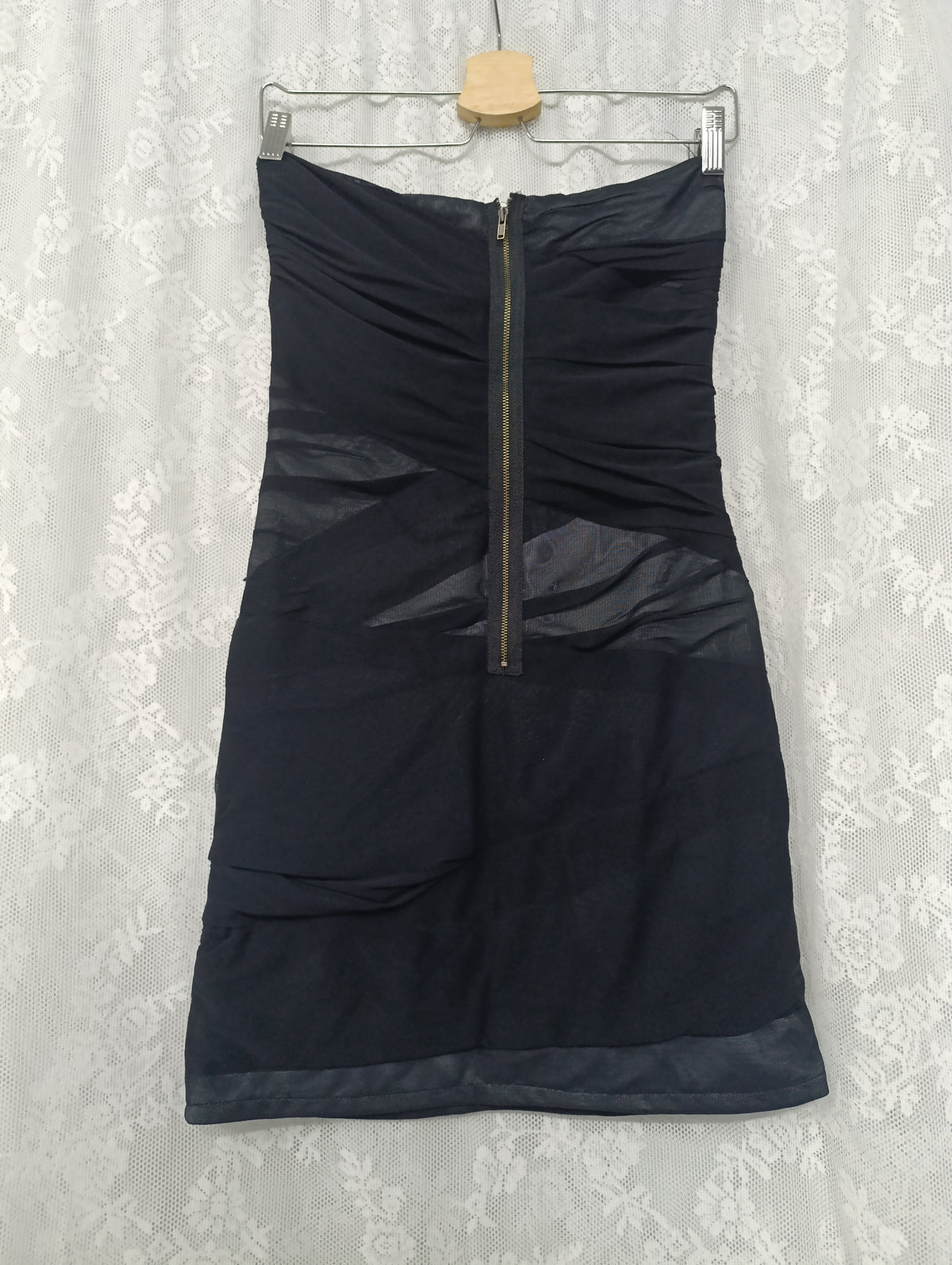 Mesh Strapless Dress 𖤐⭒๋࣭