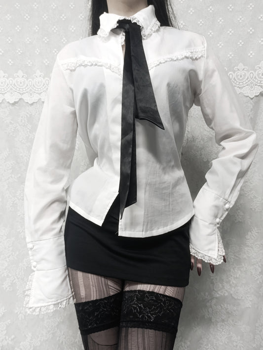 True Vintage Lace Shirt ✞︎