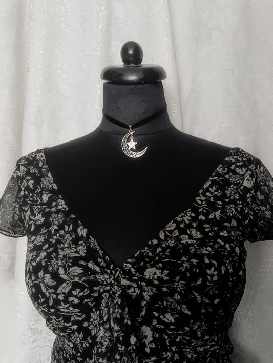 The MoonLight Choker ☾₊‧⁺˖⋆