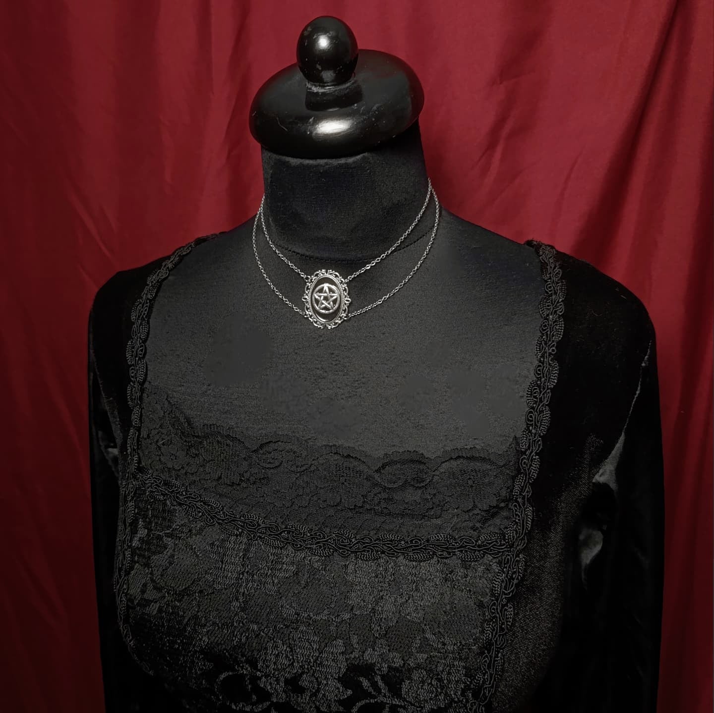 The Pentagram Chain Choker 𖤐⭒๋࣭ ⭑