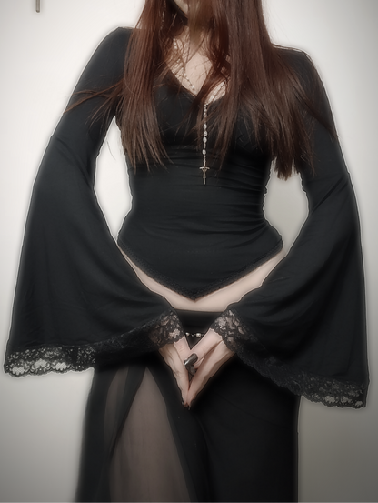 𓋹 The Vespera Blouse ☾ ₊˚