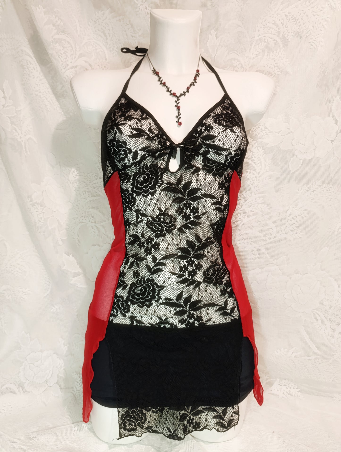 Scarlet Mesh Top *ੈ✩‧₊˚