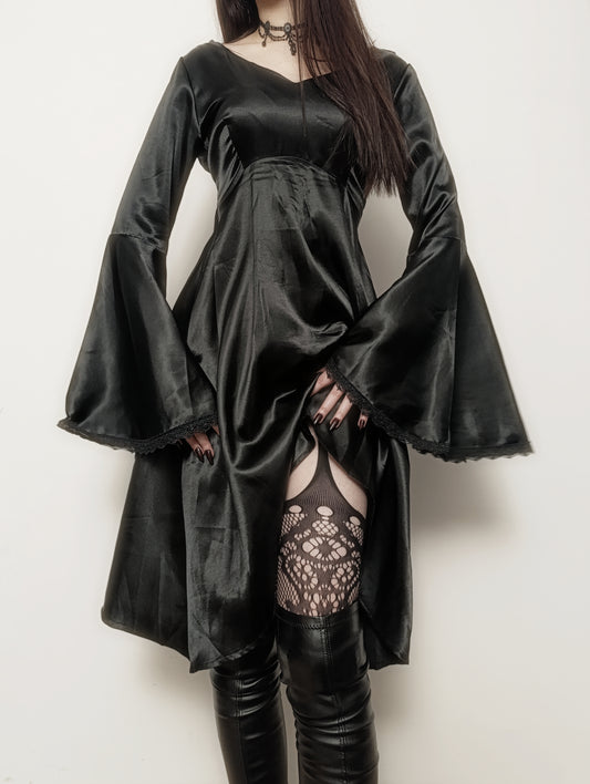 Satin Raven Dress ⋆☥⋆