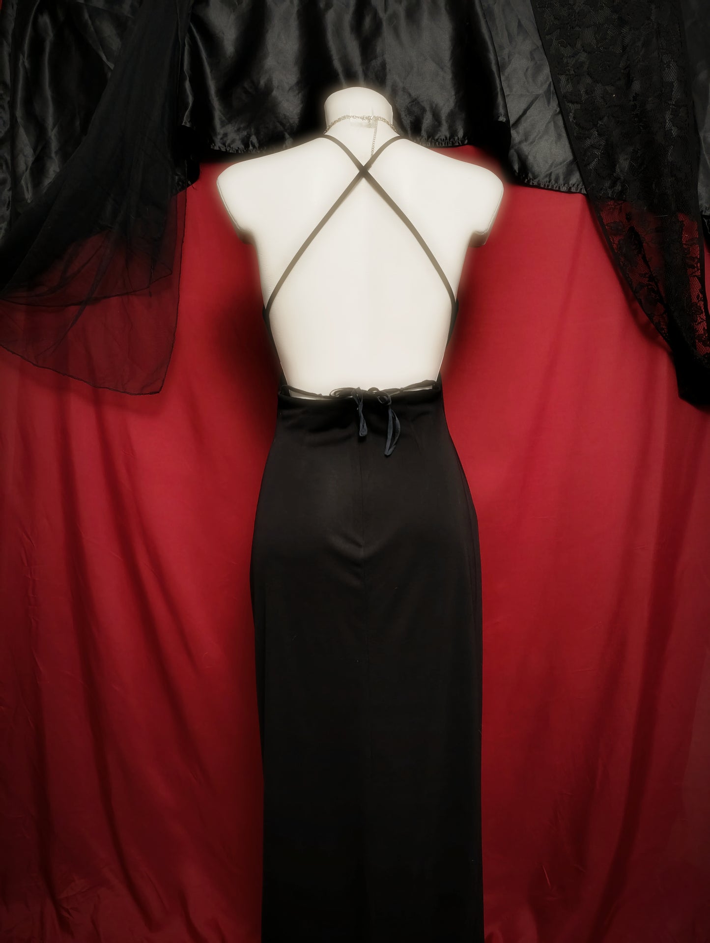 Open Back Vintage Dress ⛦