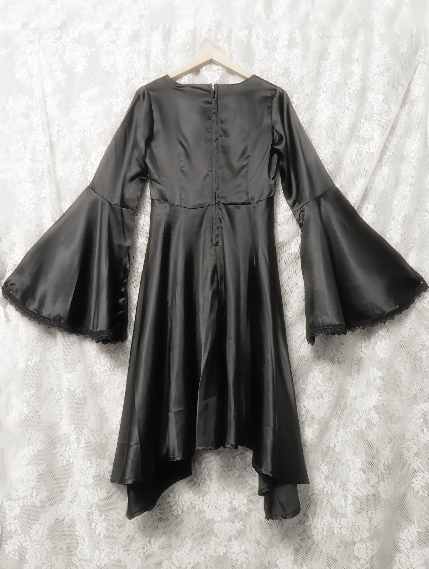 Satin Raven Dress ⋆☥⋆