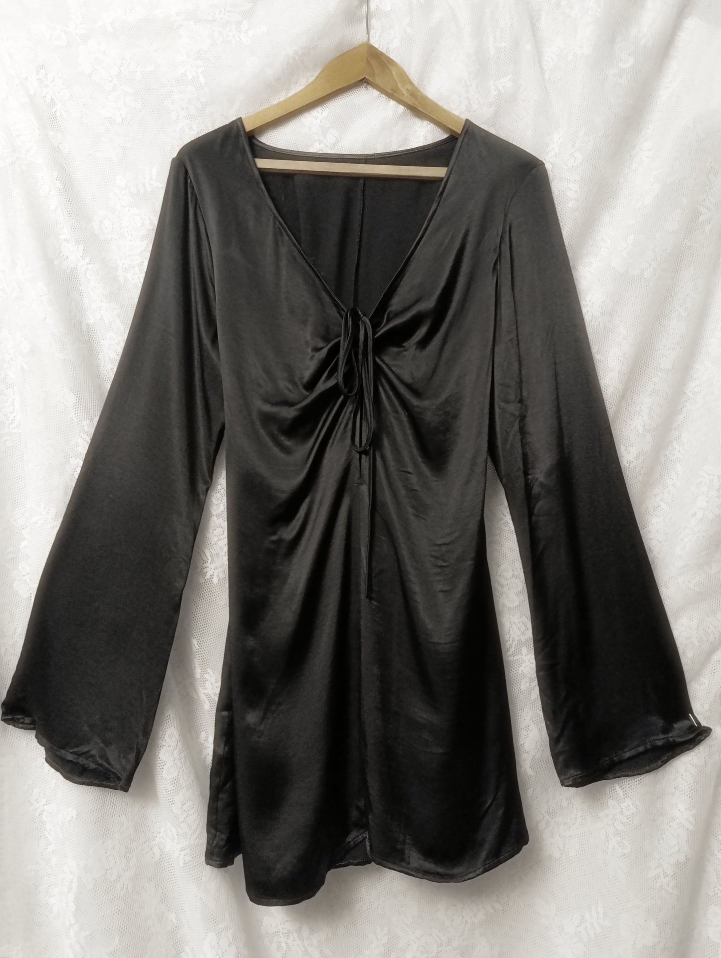 Satin Dress *ੈ✩‧₊˚