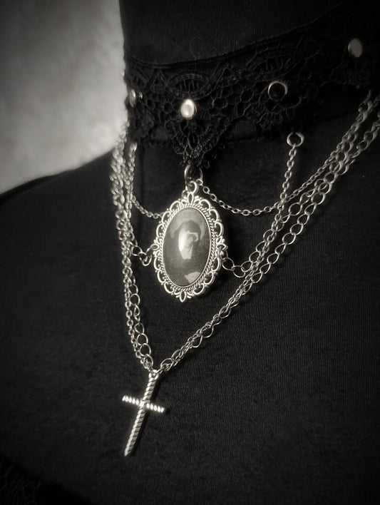 𝕹𝖚𝖓 𝖎𝖓 𝕸𝖔𝖚𝖗𝖓𝖎𝖓𝖌 Lace Choker ⛦