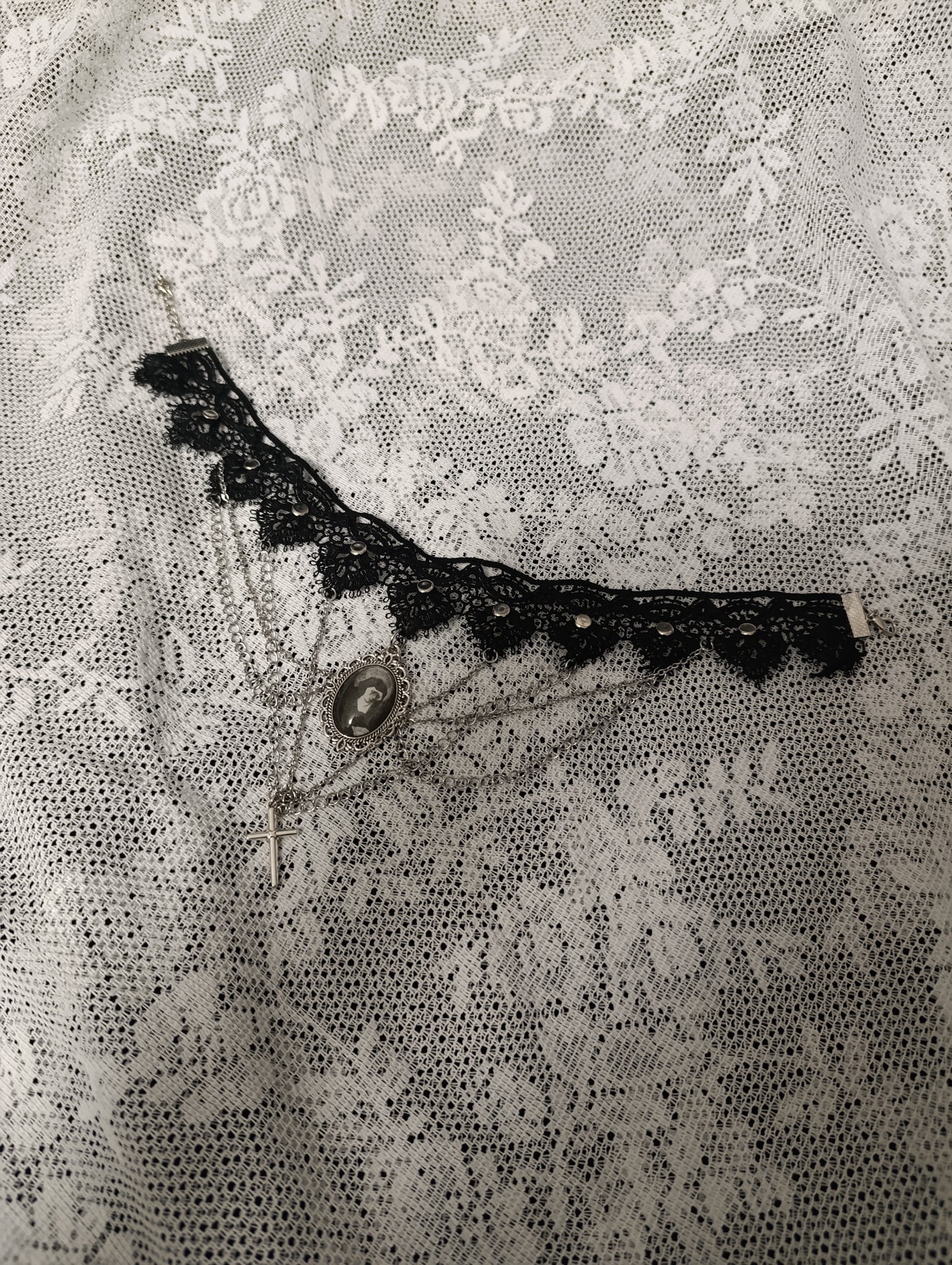 𝕹𝖚𝖓 𝖎𝖓 𝕸𝖔𝖚𝖗𝖓𝖎𝖓𝖌 Lace Choker ⛦