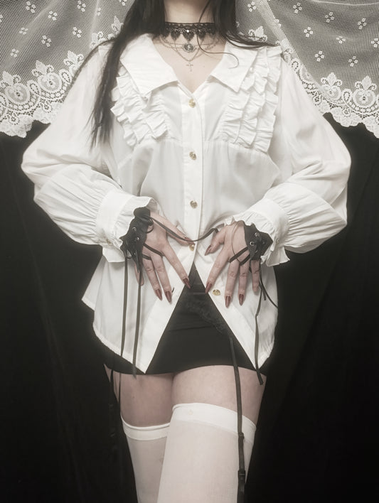 White Ruffled Collar Blouse ✞︎