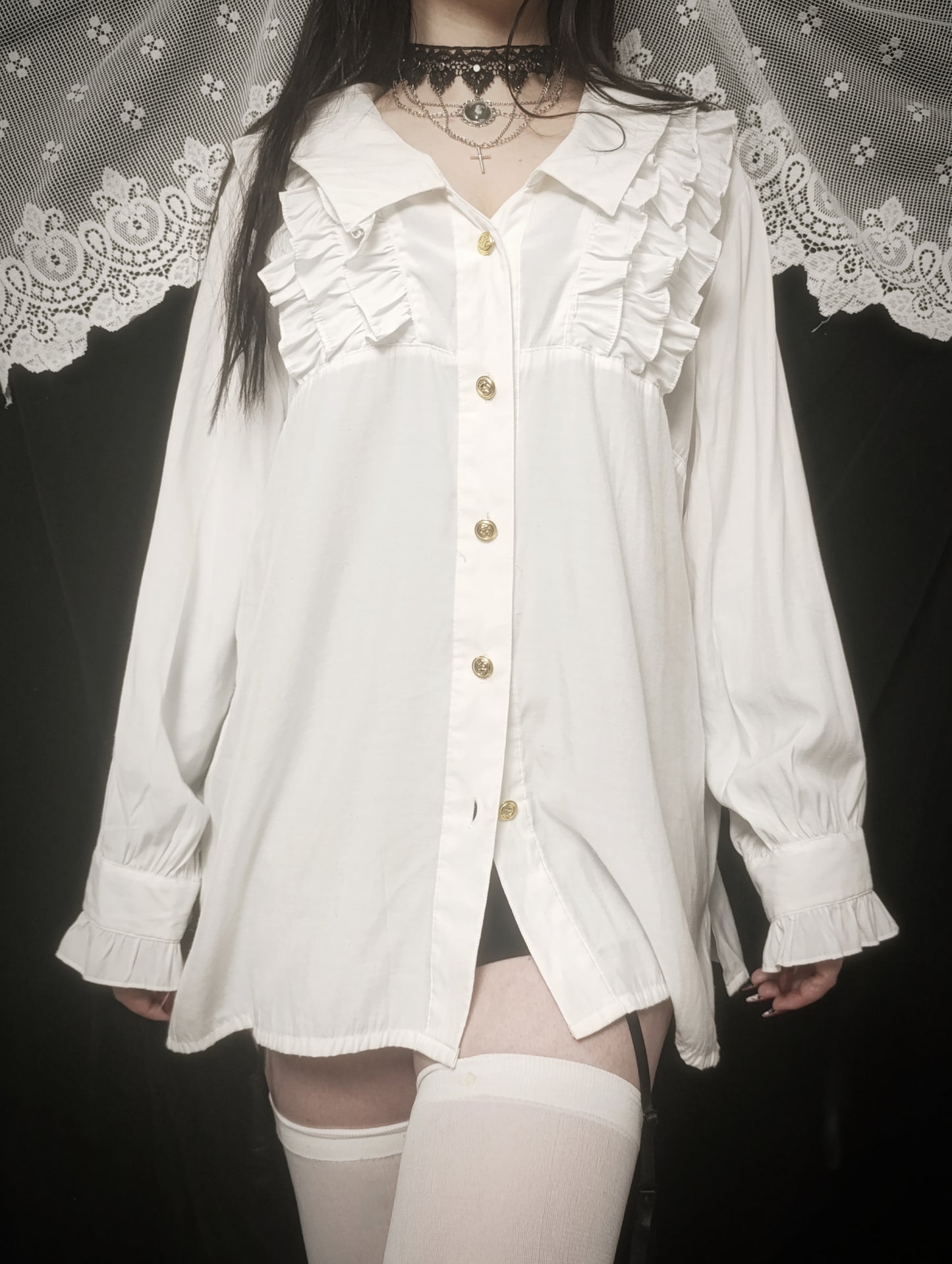 White Ruffled Collar Blouse ✞︎