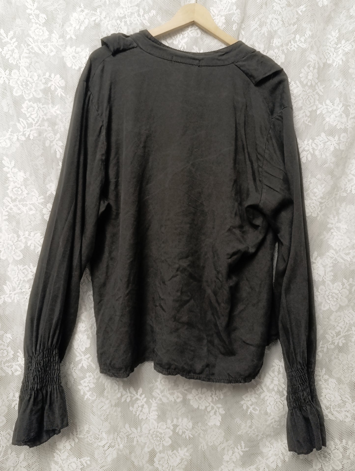 Black Vampire Shirt ⋆☥⋆