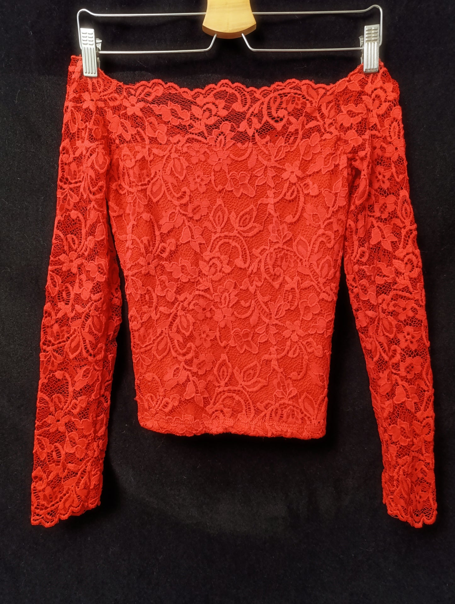 Red Lace Off-Shoulder Top ༺♰༻