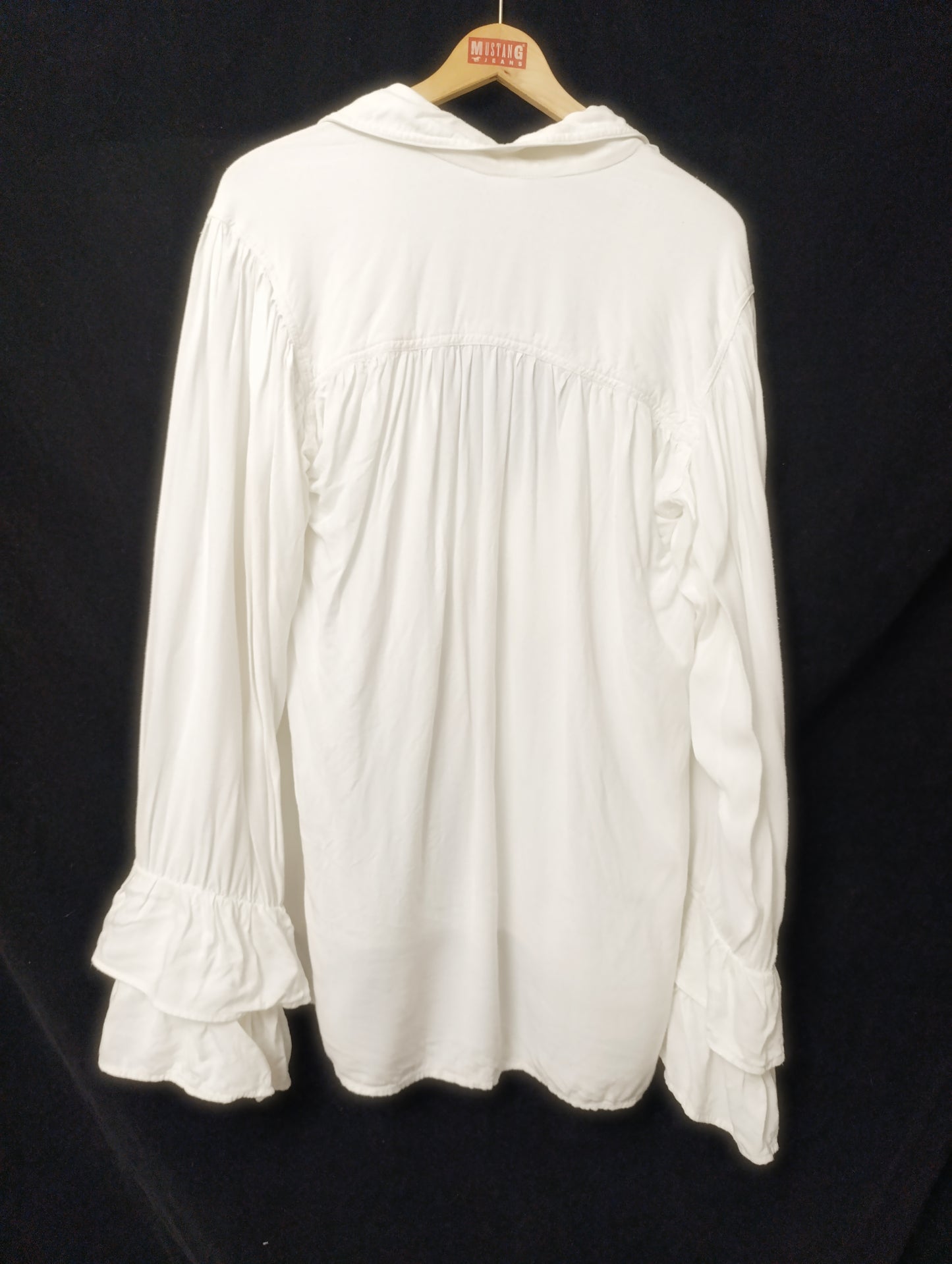 Vampire Ruffled Shirt ✞︎