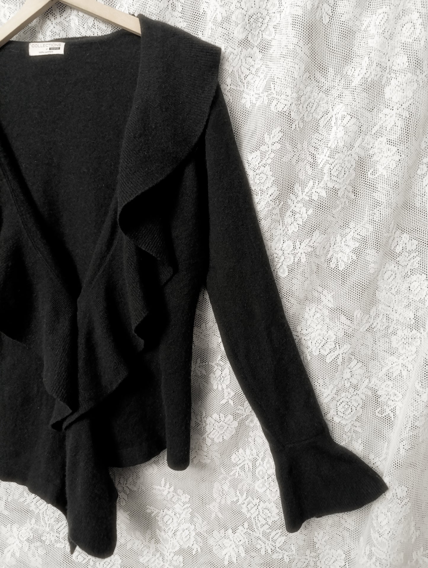 Cashmere Ruffle Sweater ༒︎