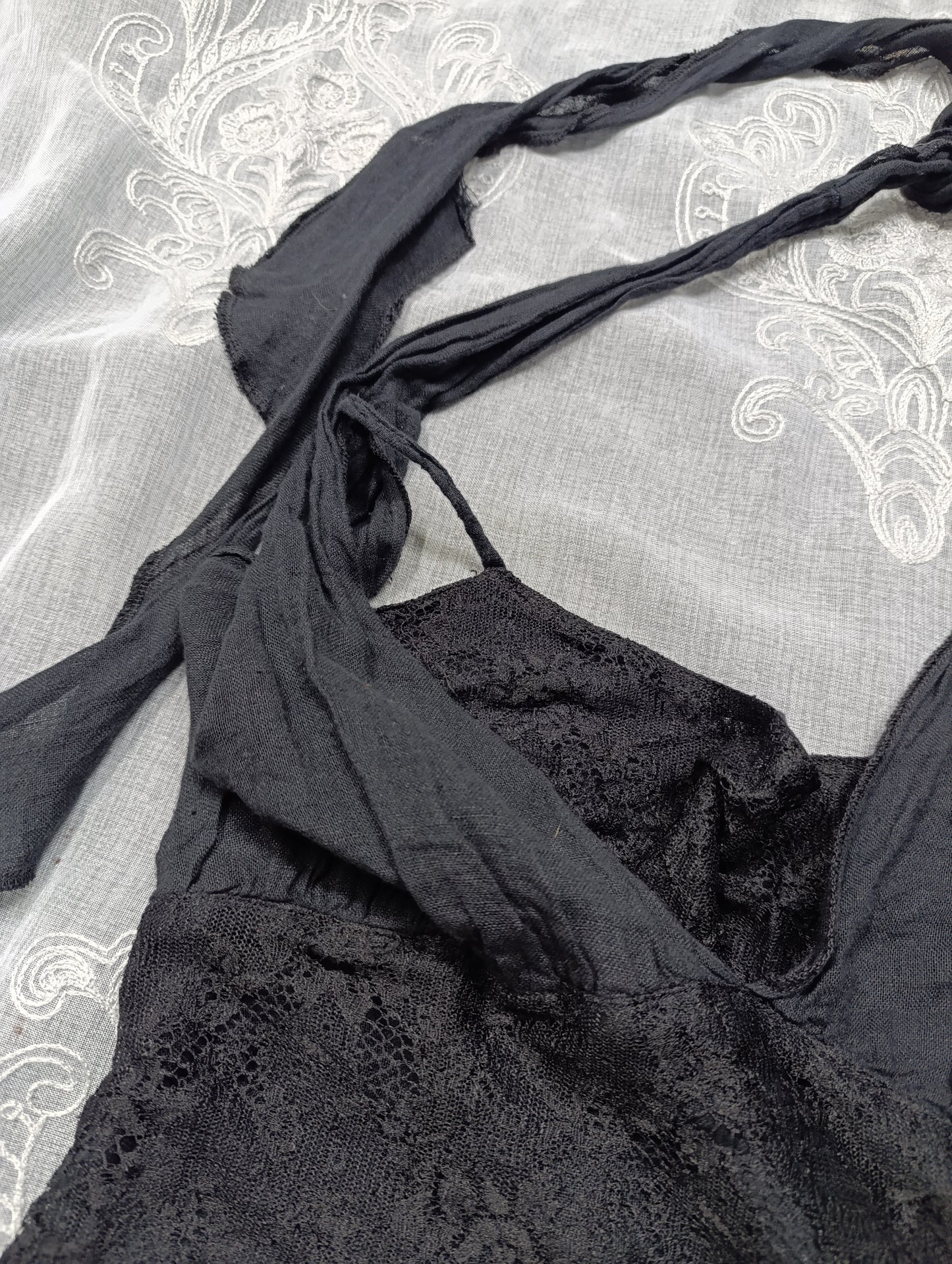 Linen Halter Tie Top 𖤐⭒๋࣭