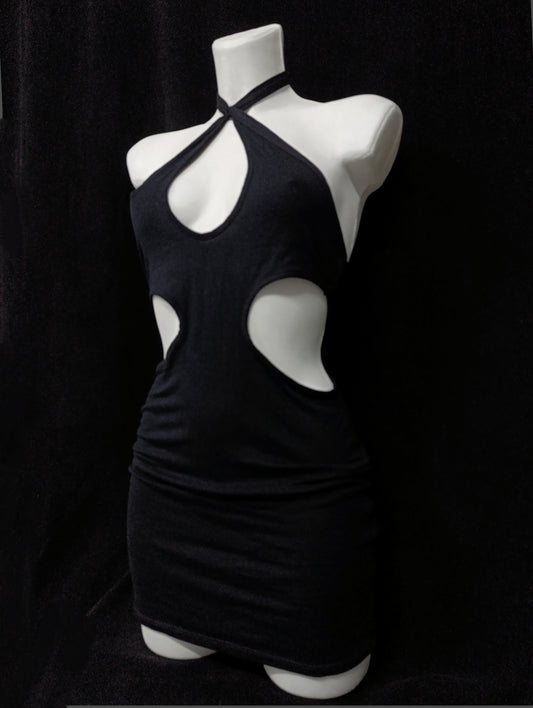 Cut-Out Mini Dress ₍ᐢ._.ᐢ₎♡