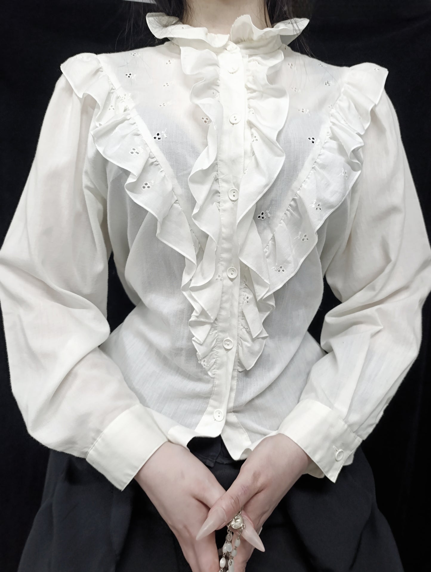 Vintage Cotton Ruffle Blouse 𝄞