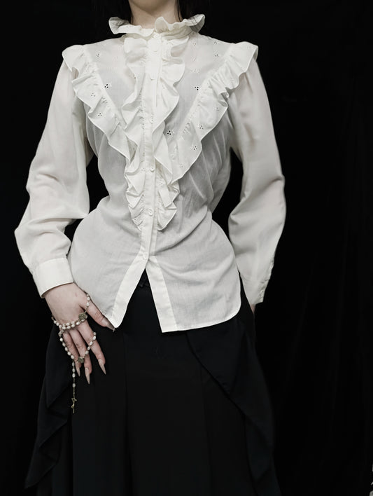Vintage Cotton Ruffle Blouse 𝄞