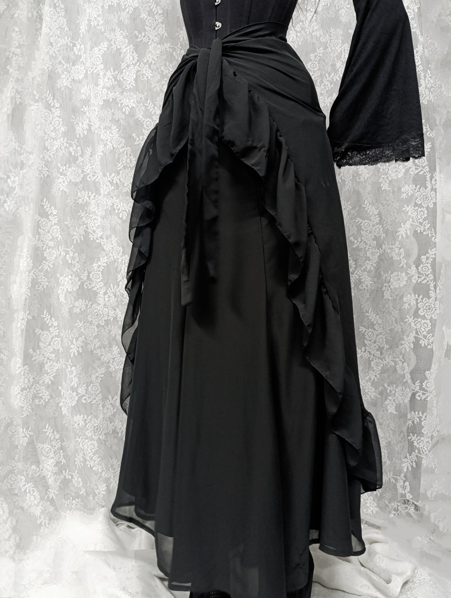 Adjustable Skirt Overlay ༺♰༻