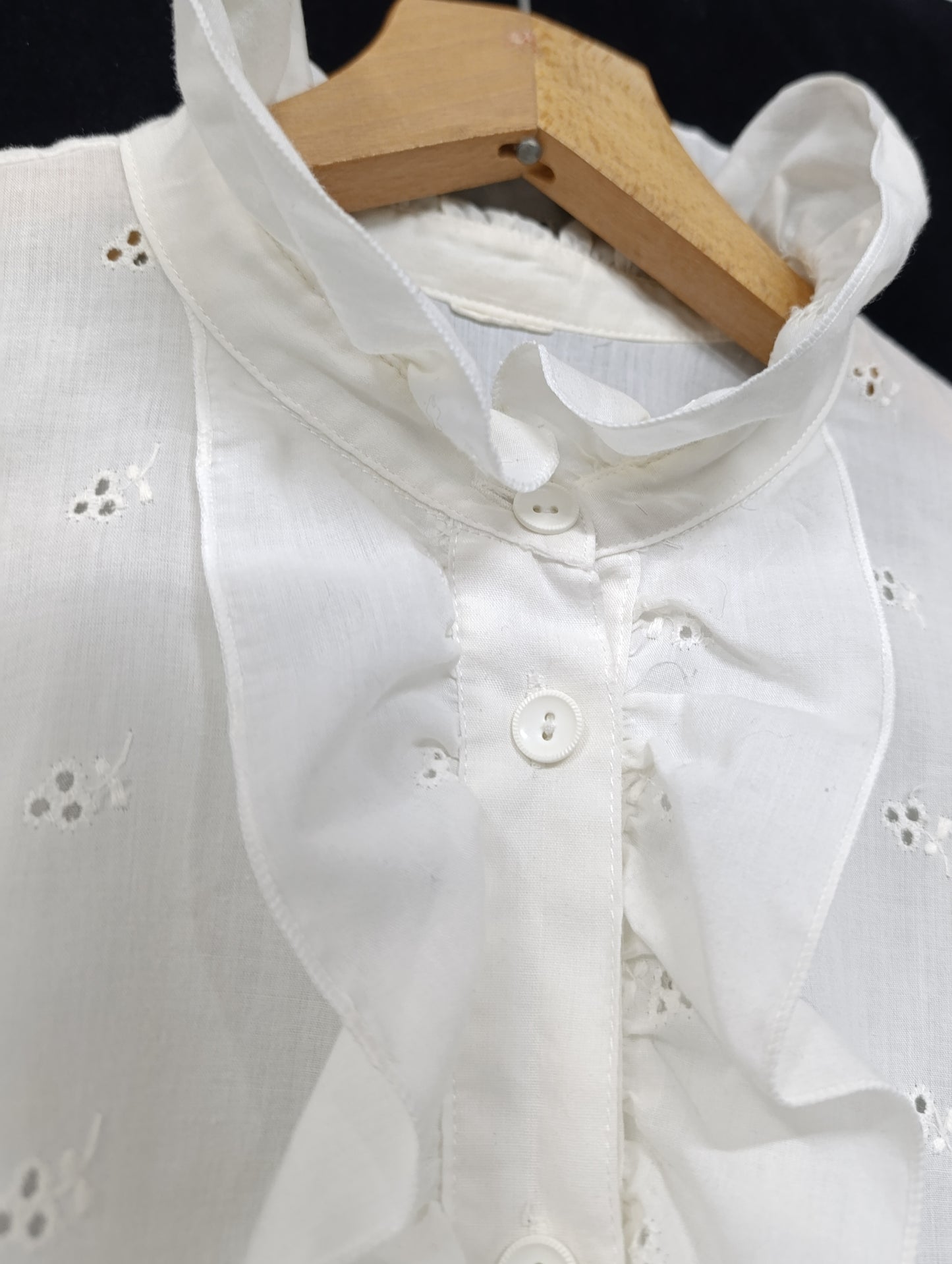 Vintage Cotton Ruffle Blouse 𝄞