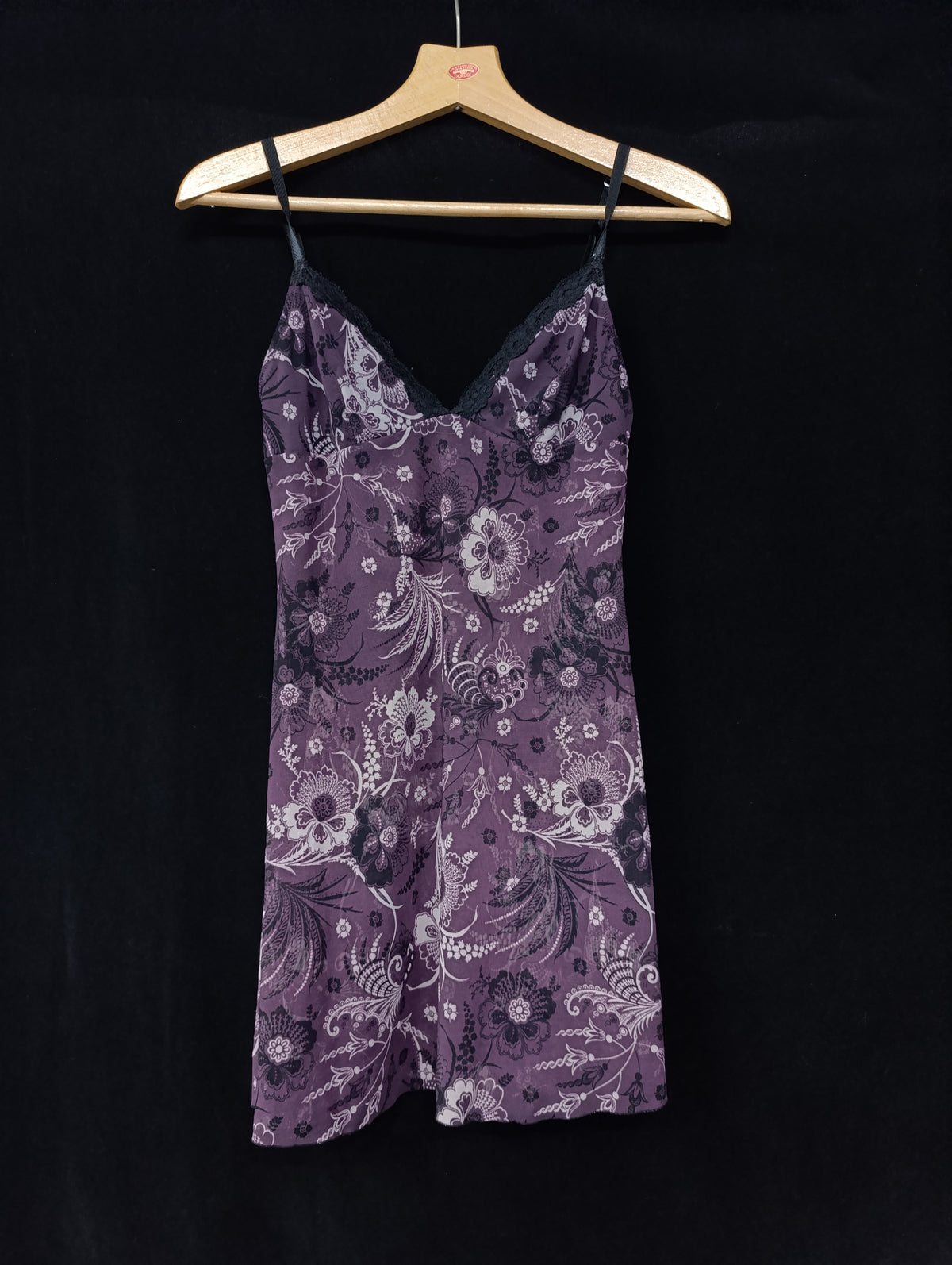 Purple Floral Mesh Slip 𝜗ৎ