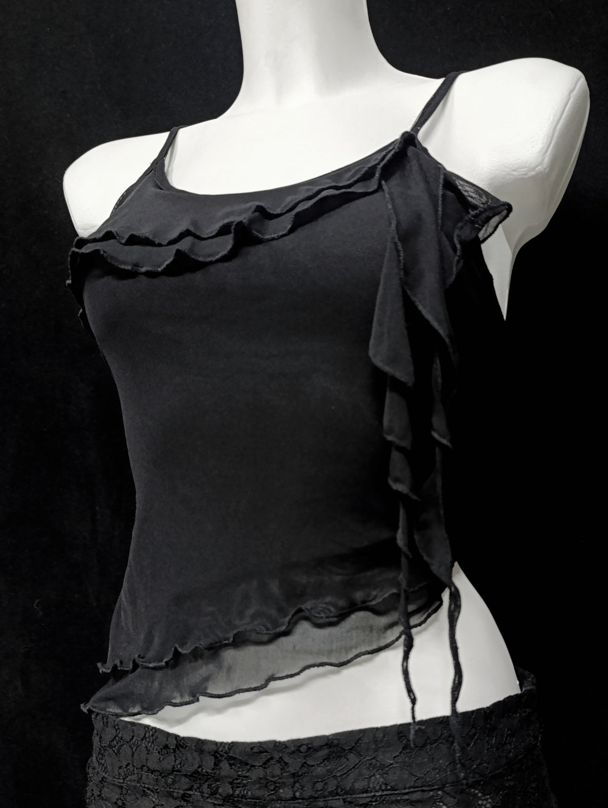 Ruffled Mesh Top ₍ᐢ._.ᐢ₎♡