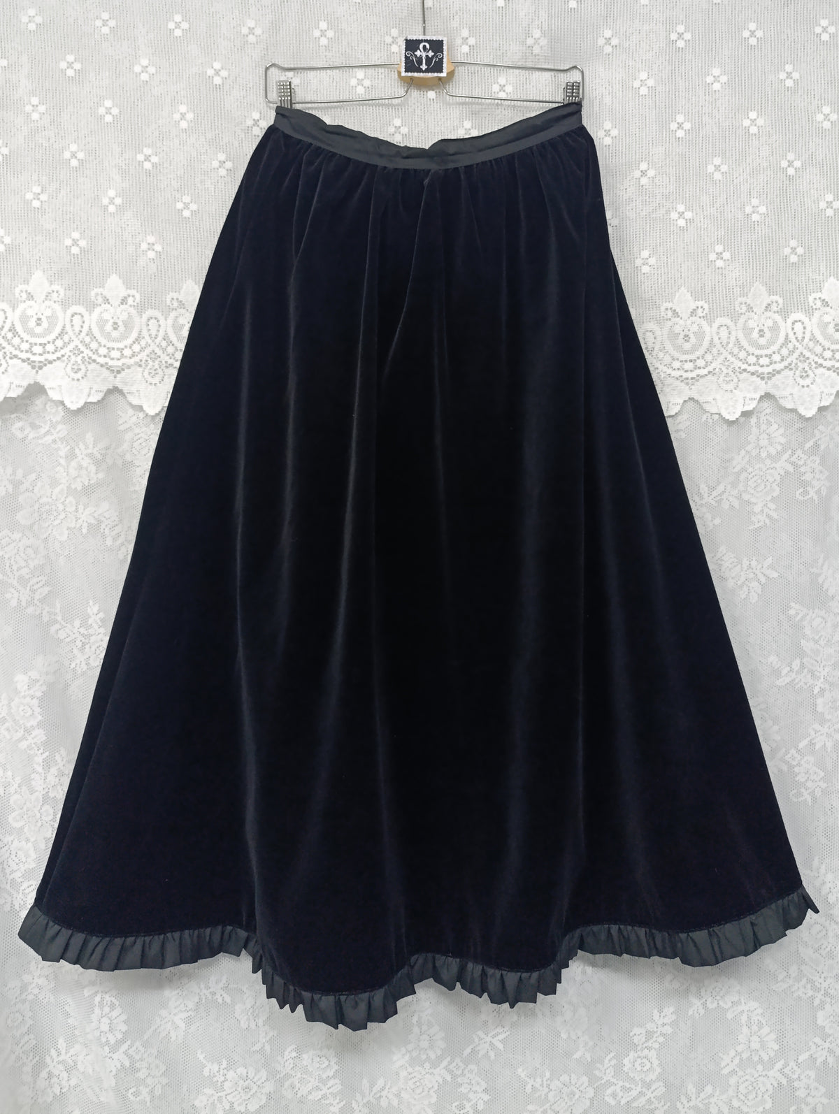 Velvet Ruffle Maxi Skirt *ੈ✩‧₊˚