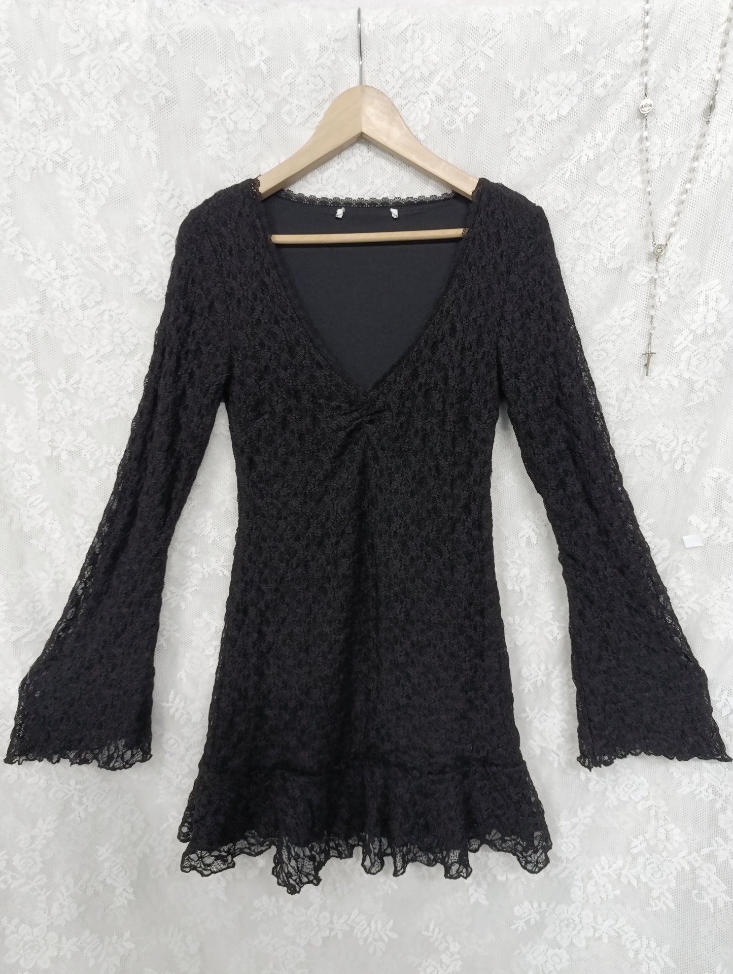 Lace Flare Sleeves Dress 𓆩♱𓆪