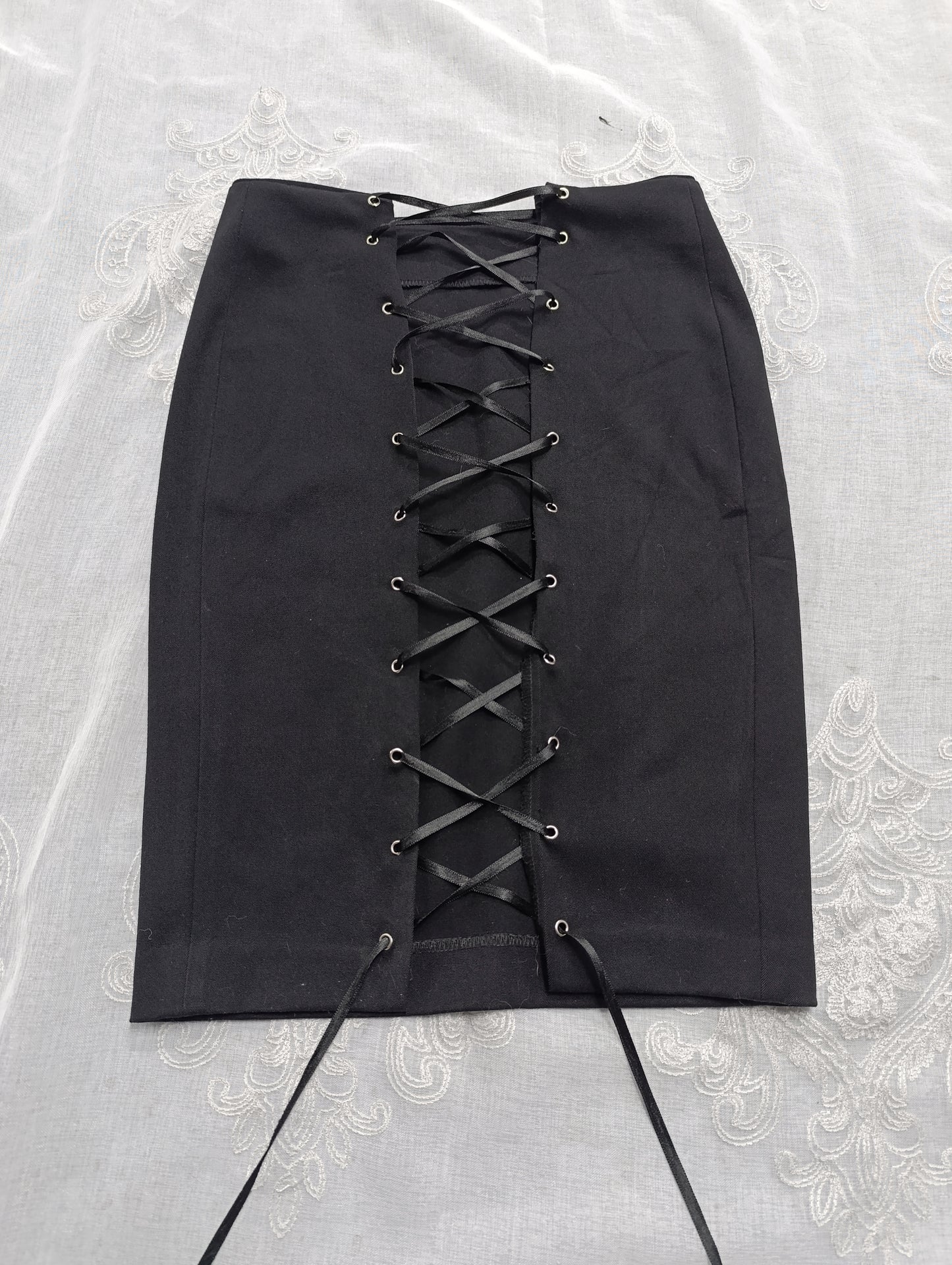 Lace-Up Convertible Skirt 𑣿
