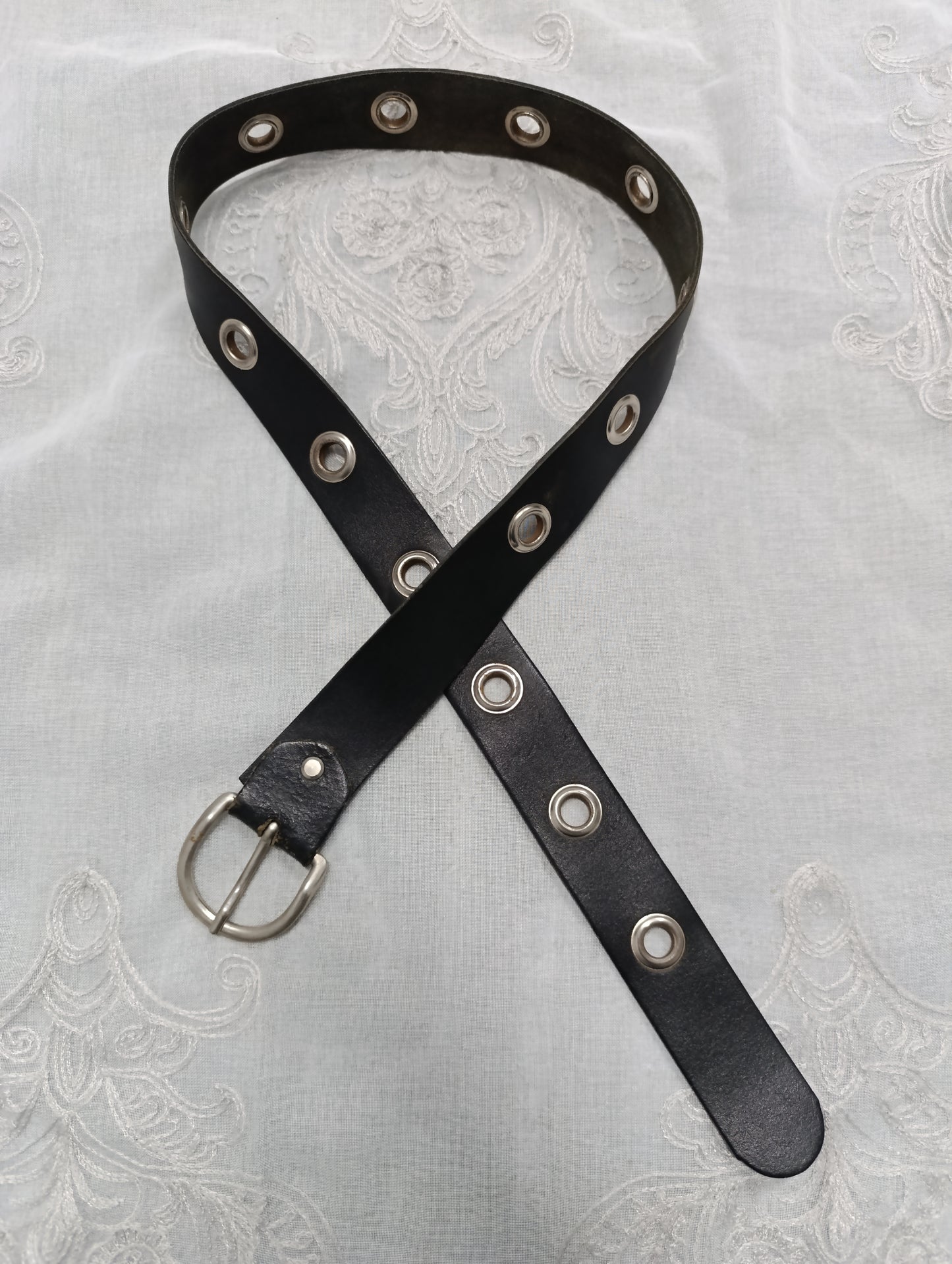 Vintage Leather Eyelet Belt 𖤐⭒๋࣭