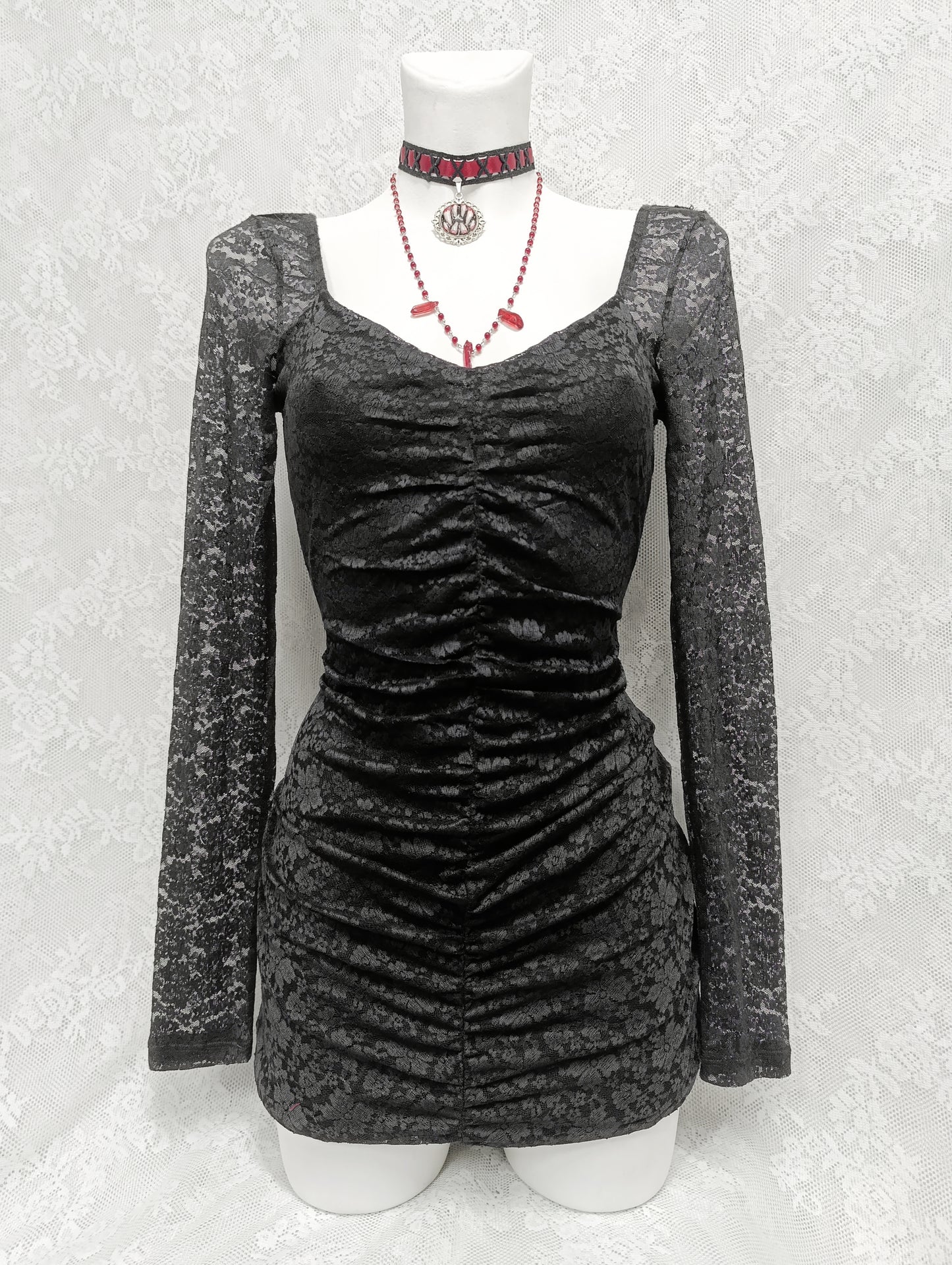 Lace Dress ⛦