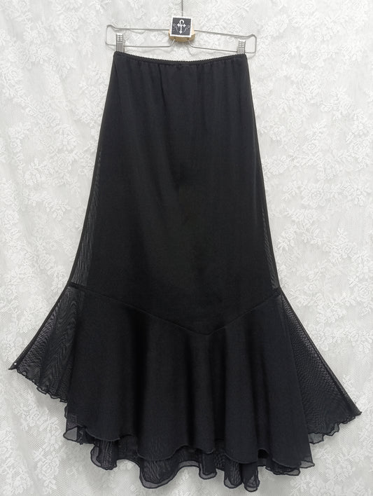 Maxi Mesh Skirt 𖤐⭒๋࣭
