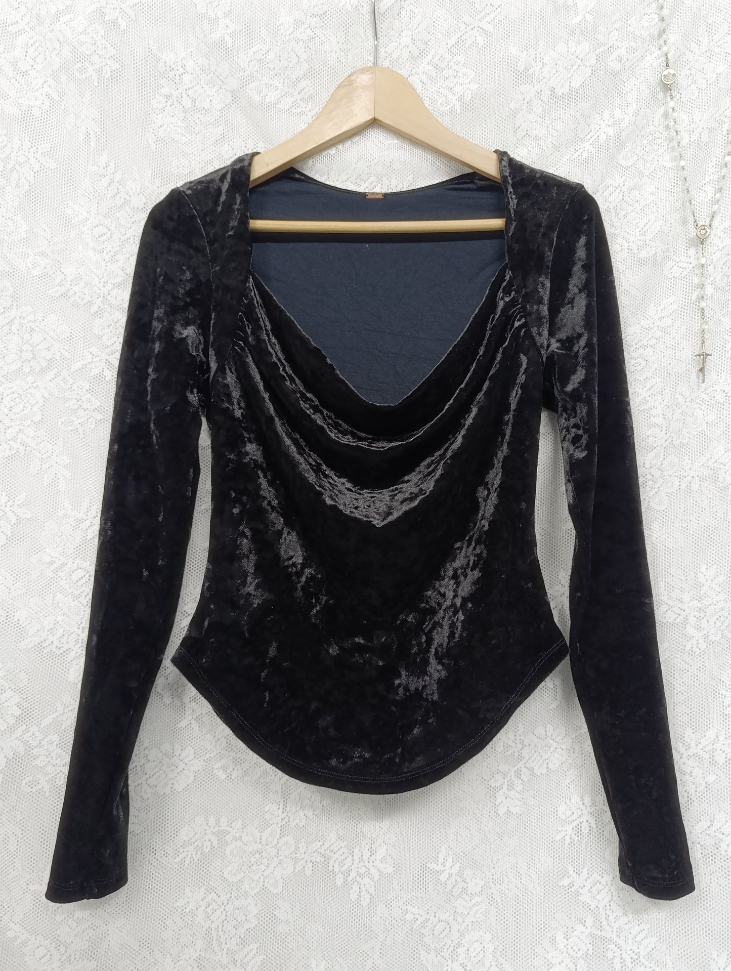 Draped Neck Blouse 𓋹