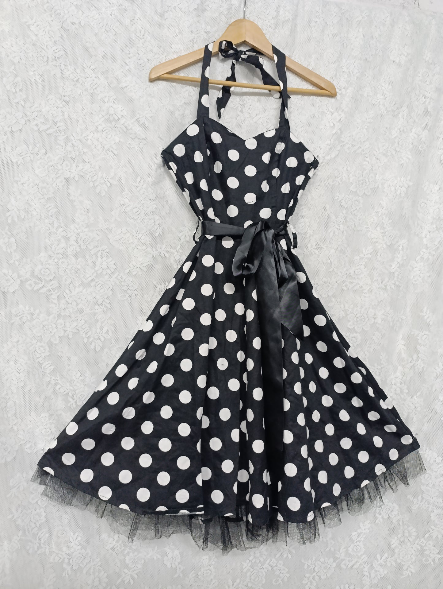 Polka Dot Halter Dress 𓆩♱𓆪